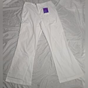 Landau White Scrub Pants Flared‎ Legs Size Medium Style: 8335